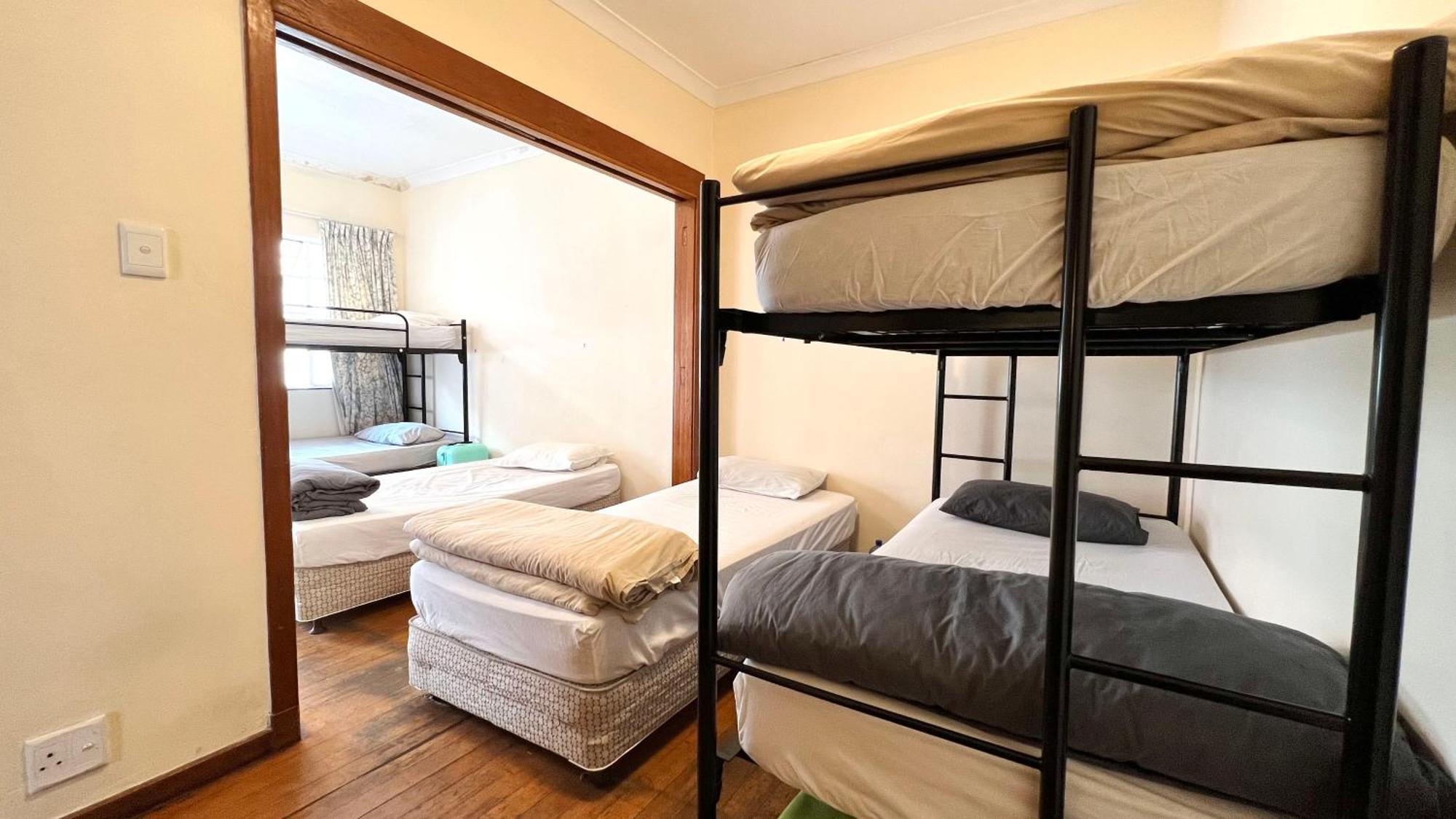 Long Street Backpackers (Adults Only) Hostel Κέιπ Τάουν Δωμάτιο φωτογραφία